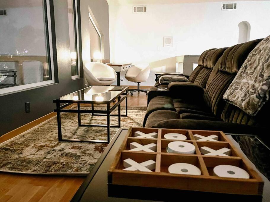 *Entertainment Villa* 5Min To Strip Optional Heated Pool Jacuzzi! Las Vegas Eksteriør billede