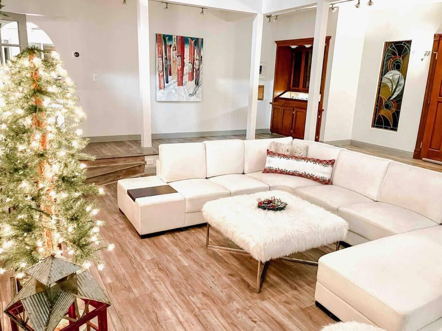 *Entertainment Villa* 5Min To Strip Optional Heated Pool Jacuzzi! Las Vegas Eksteriør billede