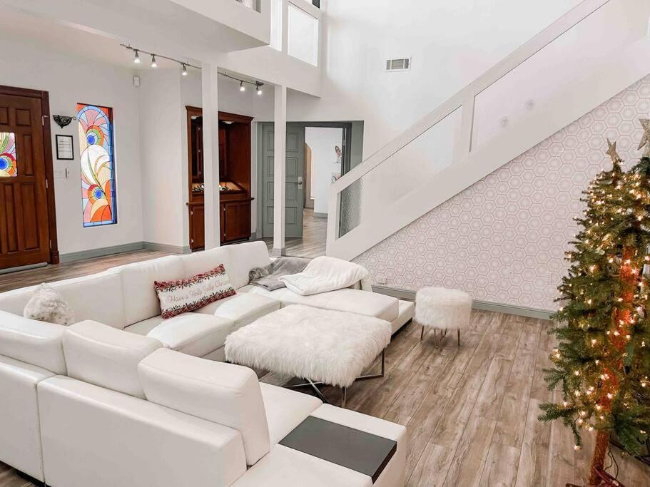 *Entertainment Villa* 5Min To Strip Optional Heated Pool Jacuzzi! Las Vegas Eksteriør billede